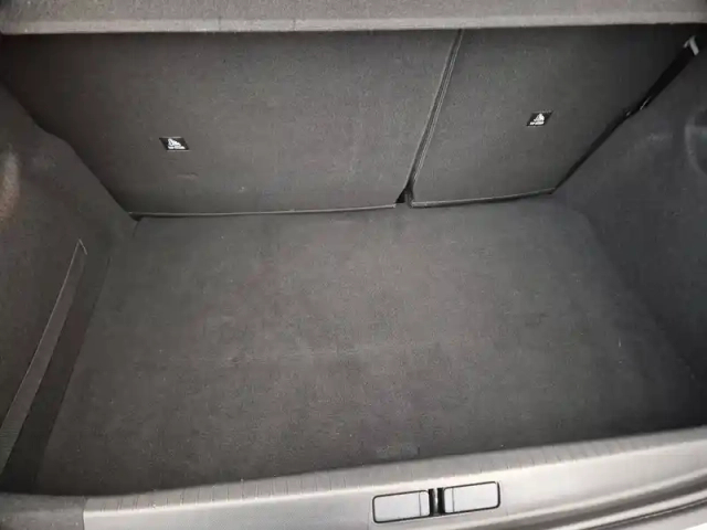 Peugeot 208 electrique 50 kwh 136ch — photo 30