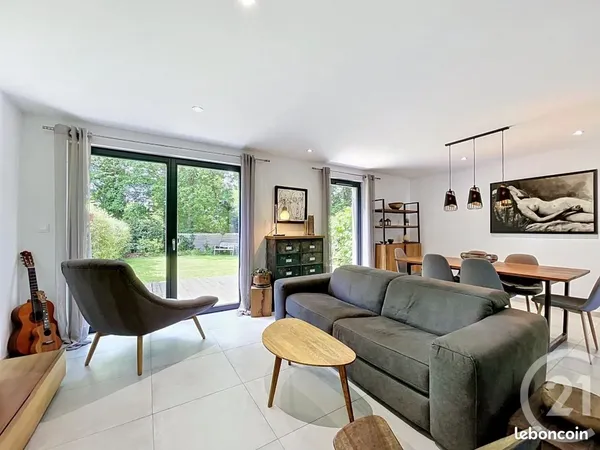 Maison très beau jardin