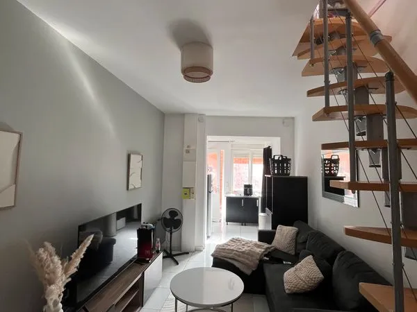 Logement t2 31 m2 duplex + parking