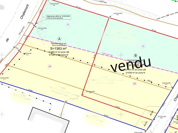 Terrain 1 363 m² dont 895 m² constructibles - Châtillon-la-Palud