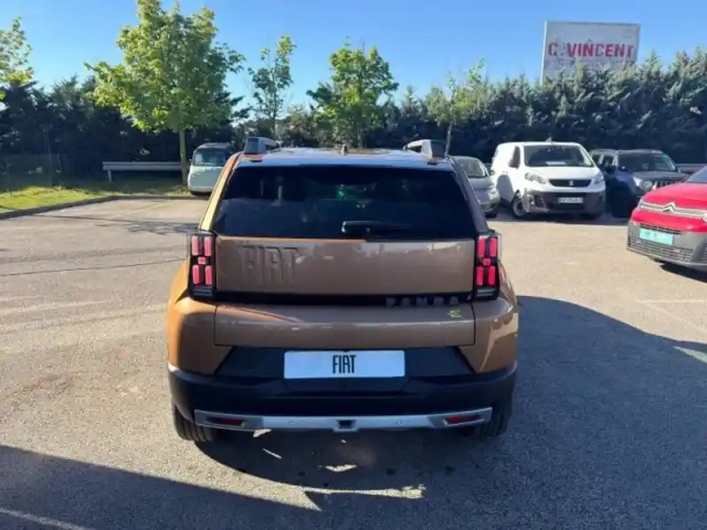 Fiat Panda grande  electrique 113ch la prima — photo 6