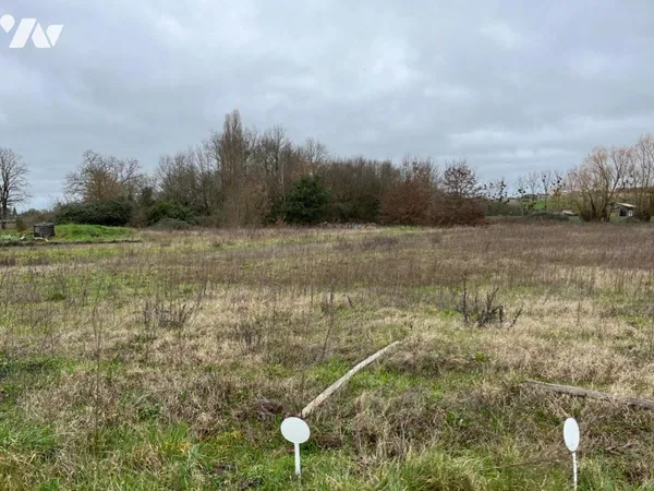 Terrain 2068 m²