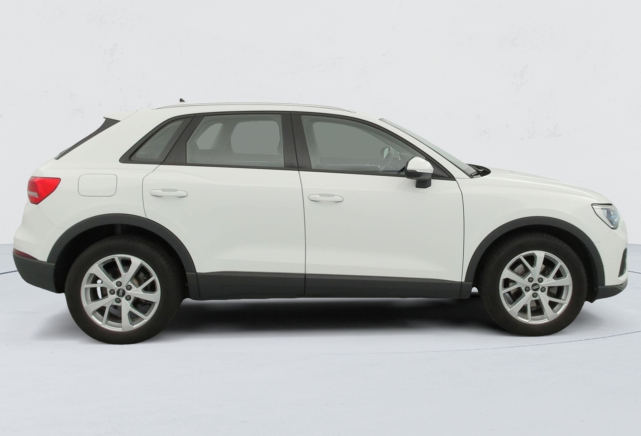 Audi Q3 — photo 6