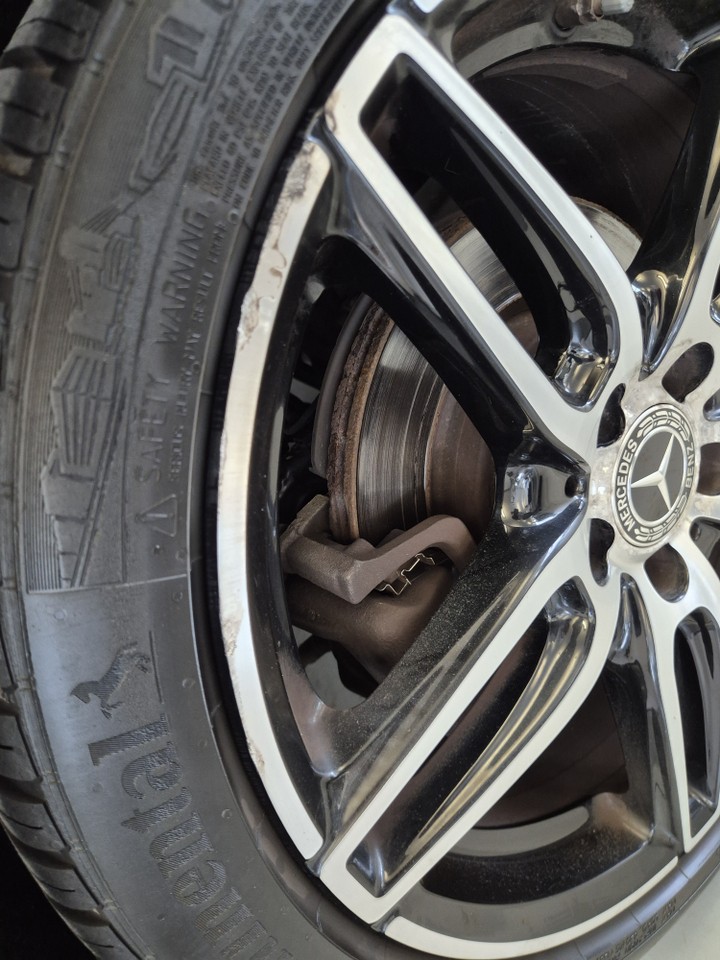 Mercedes CLA Shooting Brake 220 d 7G-DCT 4Matic — photo 22