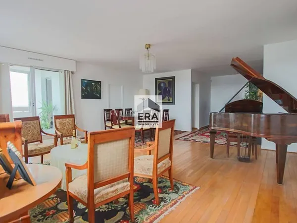 Appartement 4 pièces 124 m²
