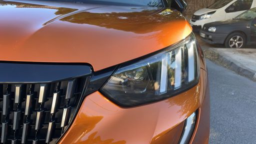 Peugeot 2008 1.2 PureTech 130 - GT-Line – 2020 – 83577 km – Essence – Boîte Manuelle — photo 3