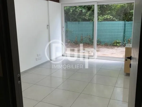 Local 17 m²