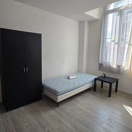 Logement etudiant 17m2 Gare Roubaix DISPO