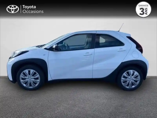 Toyota Aygo X 1.0 vvt-i 72ch dynamic my23 — photo 3
