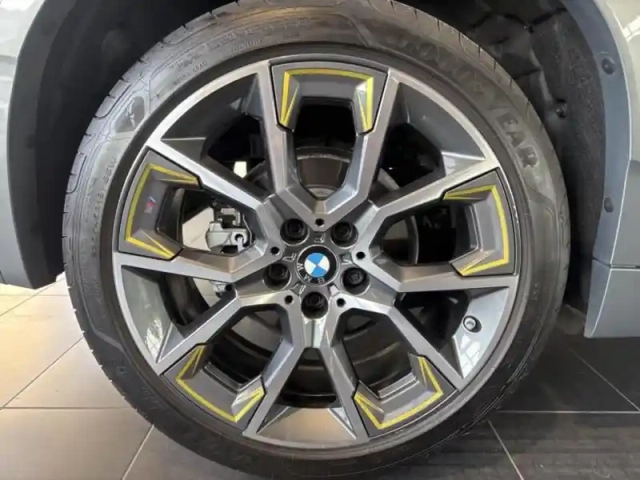 Bmw X2 sdrive18ia 136ch edition goldplay dkg7 — photo 8