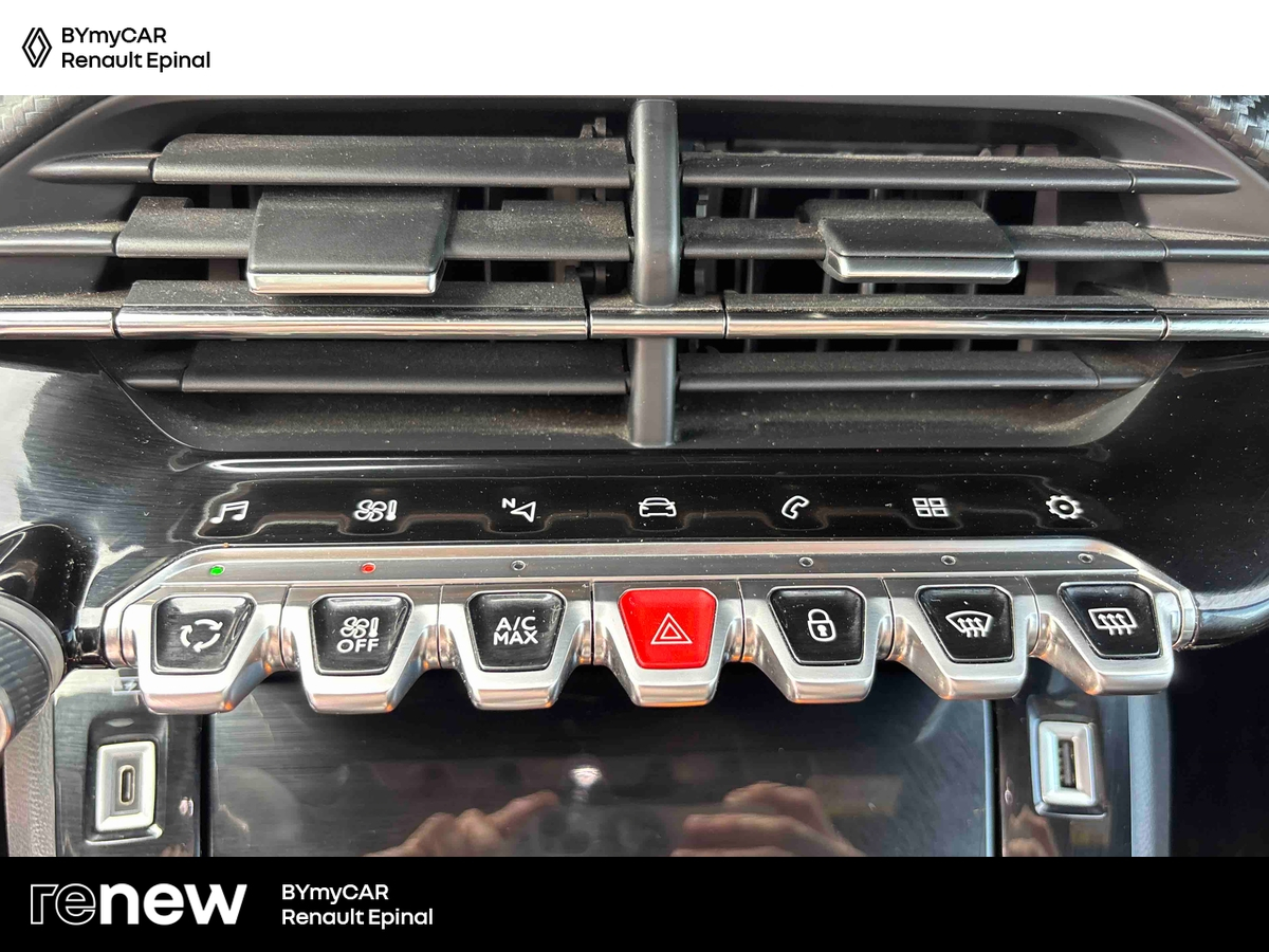 Peugeot 208 PureTech 100 S&amp;S BVM6 — photo 21