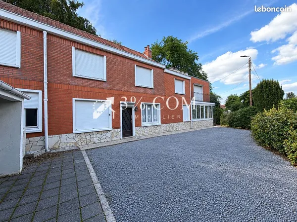 Maison 7 pièces 159 m²