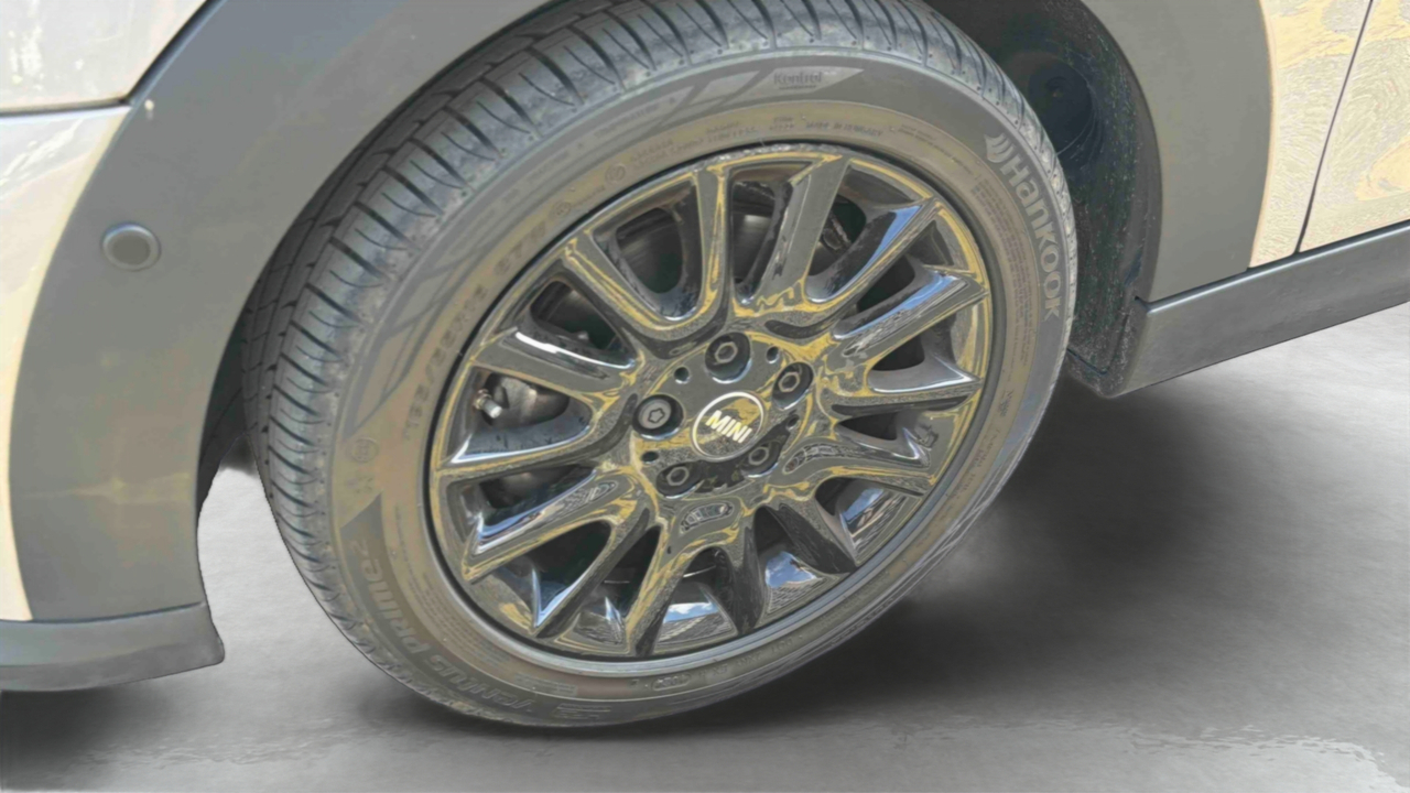 Mini Hatch 5 Portes Cooper 136 ch DKG7 — photo 14