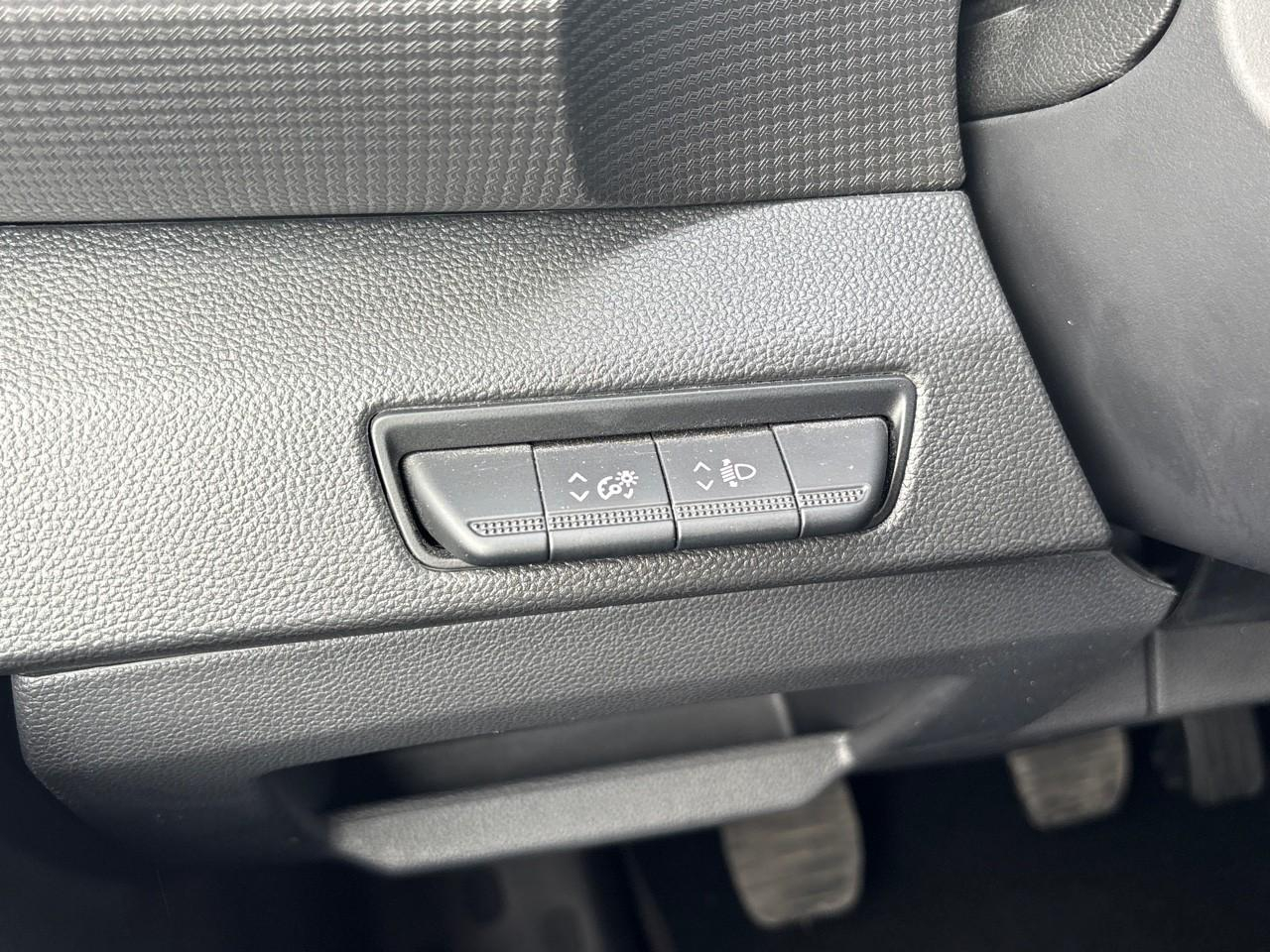 Renault Trafic l2 2.0 blue dci 150ch s&s zen 8 places — photo 20