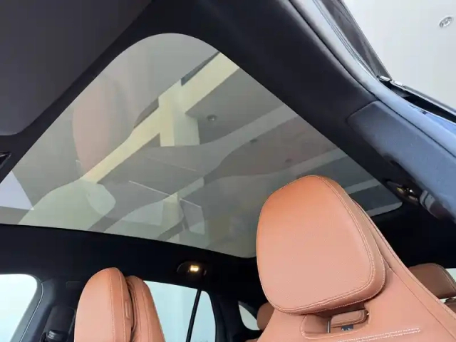Mercedes Glc 400 eq 4m — photo 20