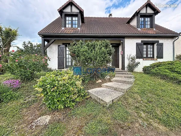 Maison 6 pièces 135 m²