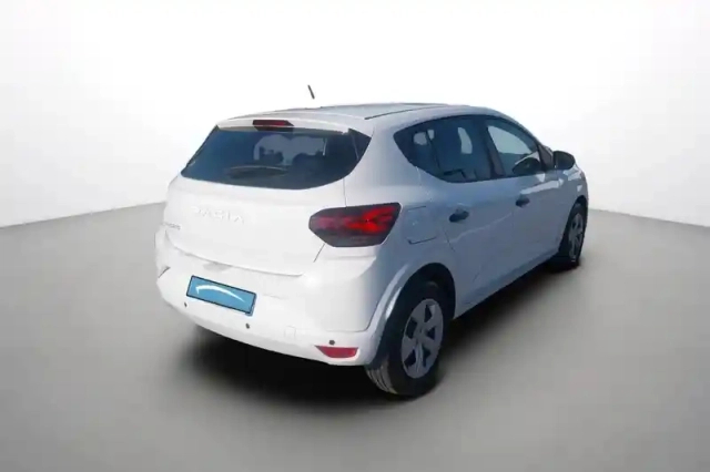 Dacia Sandero sce 65 gsr2 — photo 6