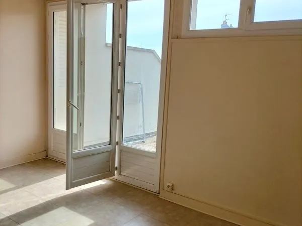 Location appartement T1 30 mètres carrés