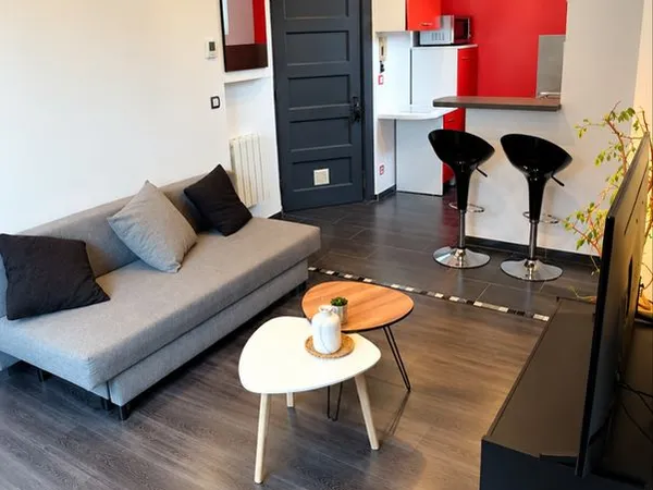 T2 meublé de 30 m² - Entièrement rénové