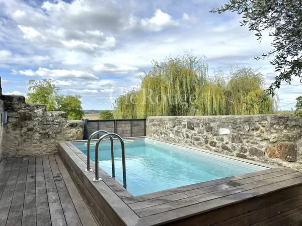 Proche de Duras - Propriété de charme avec piscine et vue panoramique