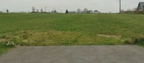Terrain 255 m²