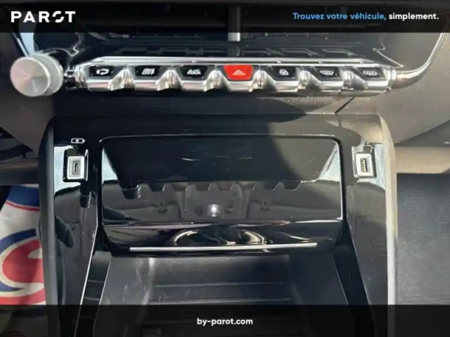 Peugeot 2008 1.2 puretech 100ch s&amp;s allure pack — photo 22