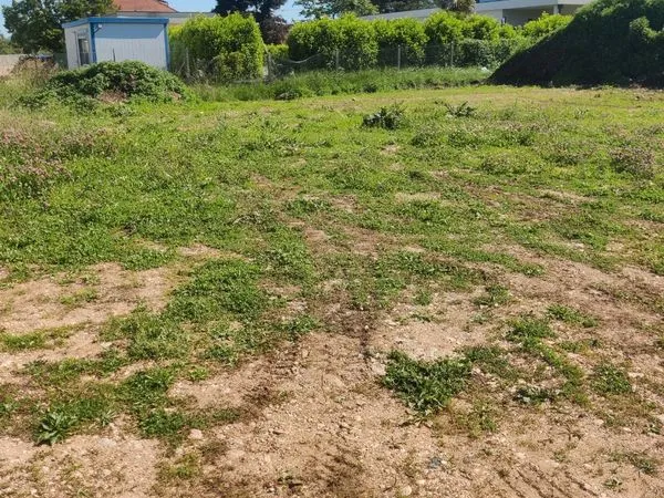 Terrain constructible 700m2