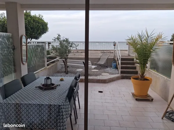 Appartement/ Terrasse / Front de Mer