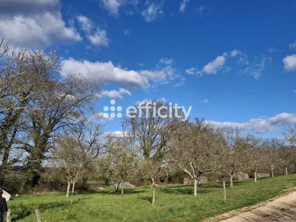 Terrain 1 649 m² Ancier
