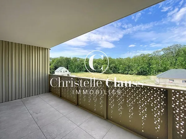 F4 de 89,73m2 au deuxième étage d'une belle copropriété à Issenheim