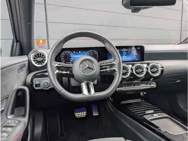 Mercedes Classe A 200 d — photo 12