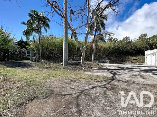 Terrain 439 m²
