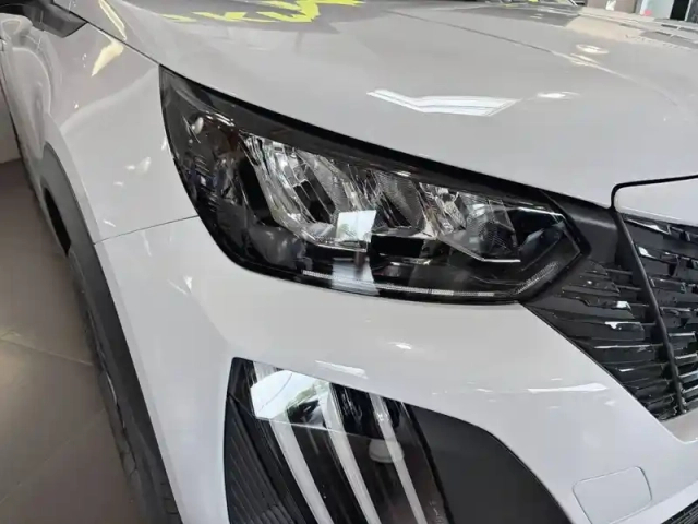Peugeot 2008 hybrid 110 e-dcs6 — photo 16