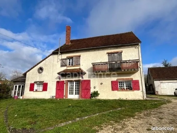 Maison atypique en Puisaye