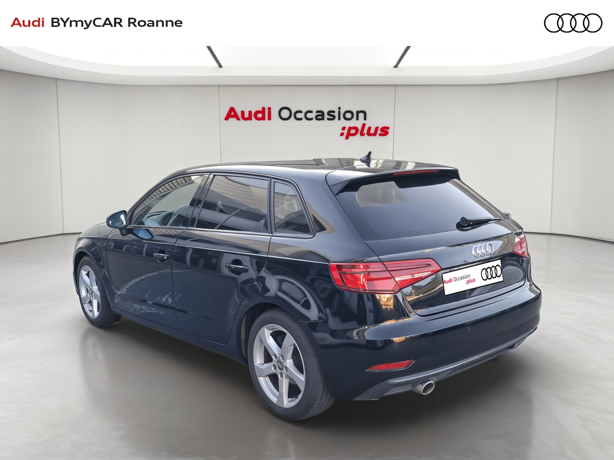 Audi A3 Sportback 30 TDI 116 — photo 3