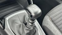 Peugeot 2008 1.2 PureTech 100ch S&S Active — photo 14