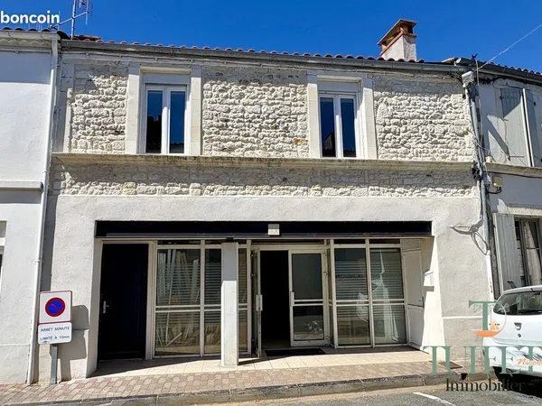 Immeuble 200 m²