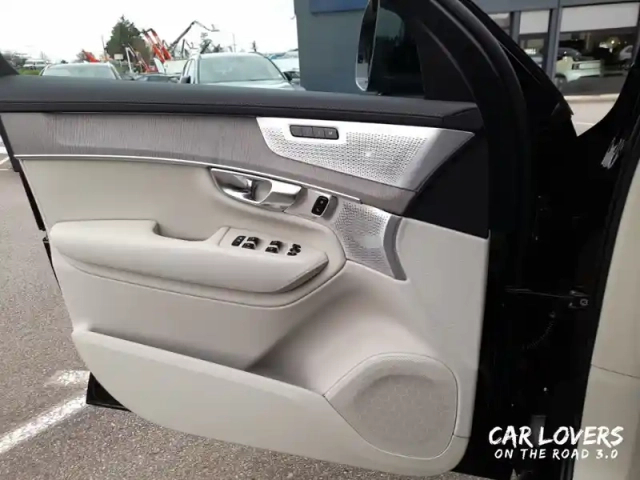 Volvo Xc90 t8 awd hybride rechargeable 455 ch geartronic 8 7pl — photo 23