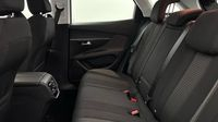 Peugeot 3008 1.2 PureTech 130ch S&S Active EAT8 — photo 13