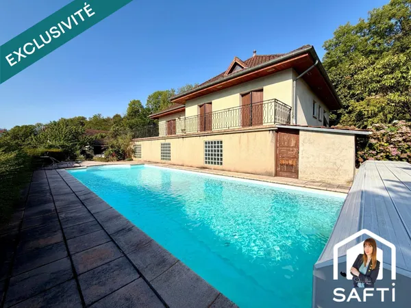 Maison familiale avec piscine, grand sous-sol et terrain arboré : un bien rare à Poliénas.