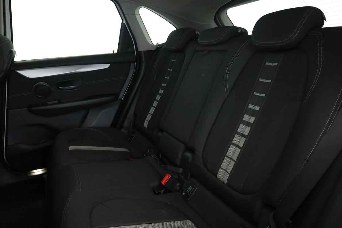 BMW Série 2 Active Tourer 225xe BVA6 — photo 13