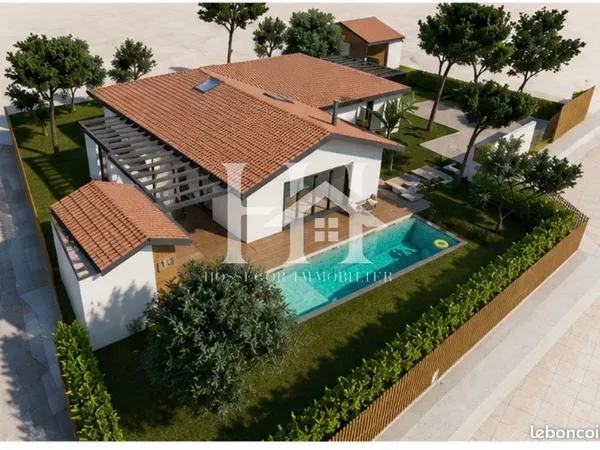 Villa 4 pièces 1040 m²