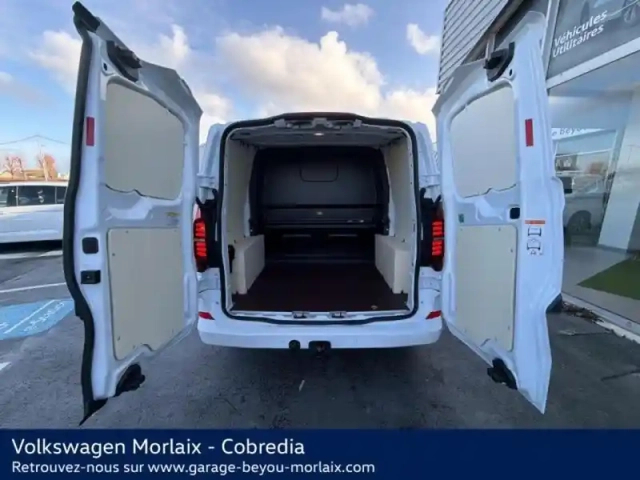 Volkswagen Transporter fg procab l1 2.0 tdi 150ch business bva8 — photo 12