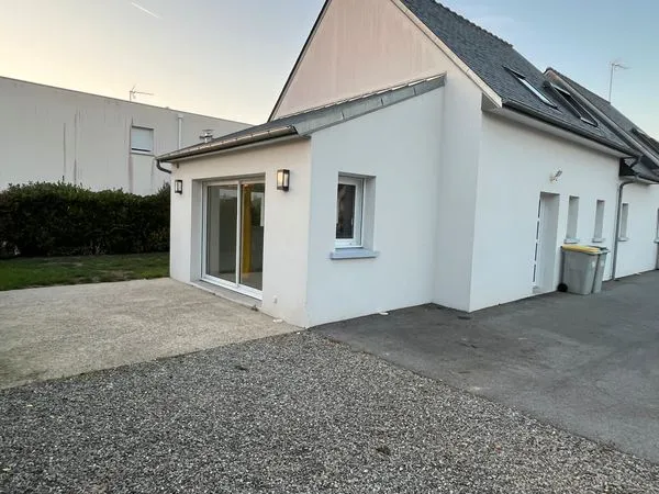 Maison T3 65m2 avec terrasse et parking , à louer à Sainte Marine