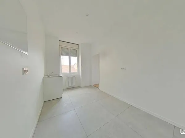 Loue appartement F2 rénové