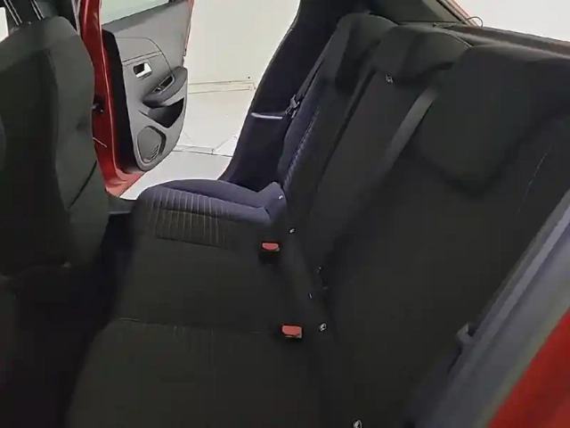 Peugeot 208 puretech 100 s&amp;s bvm6 — photo 66