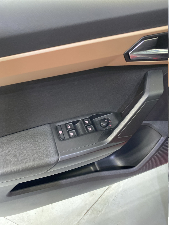 Seat Ibiza — photo 70