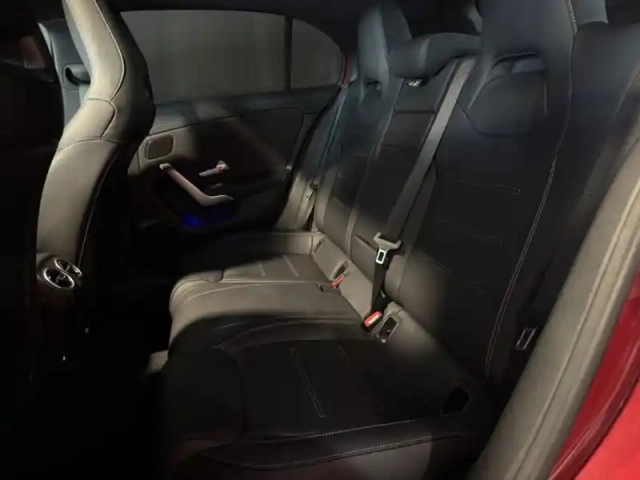 Mercedes Classe A 250 e hybrid eq amg line — photo 29