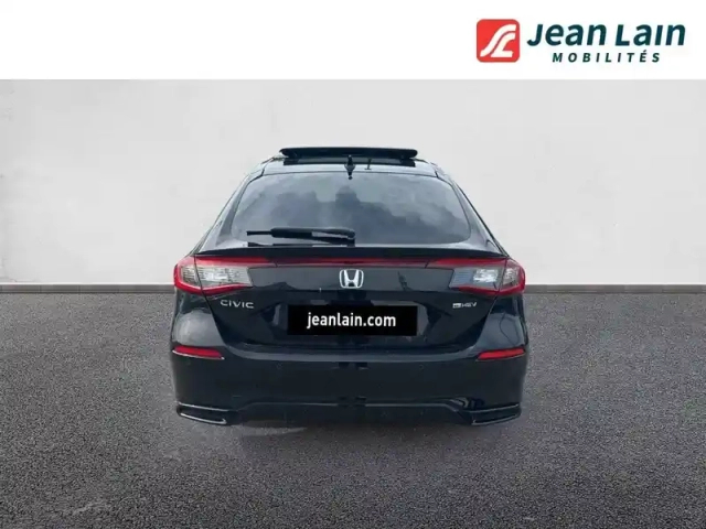 Honda Civic "e":hev 2.0 i-mmd — photo 6