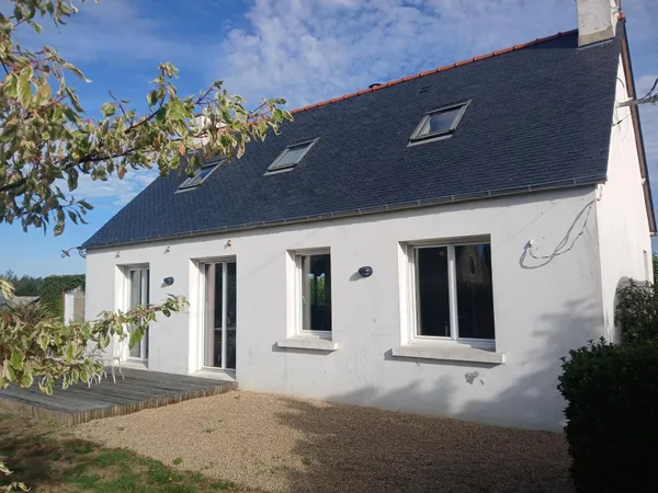 Maison individuelle de plain pied t 3/4 sur 2070 m2